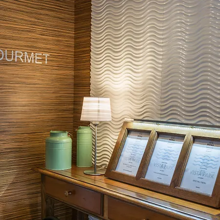 维斯塔公园酒店 3*