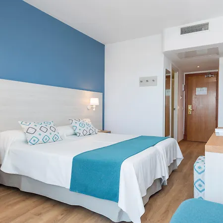 维斯塔公园酒店 3* 坎皮卡福特