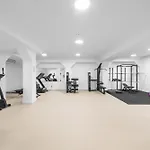 Vista Park Hotel 3*