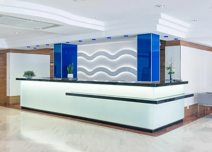 Vista Park Hotell 3*