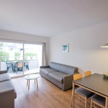 Vista Park מלון